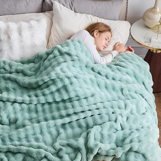 Sage Green Bubble Faux Fur Queen Blanket – 90"x90" | 550GSM Reversible Plush Rabbit Fluff | Botanical Bubble Pattern Throw for Bed & Sofa