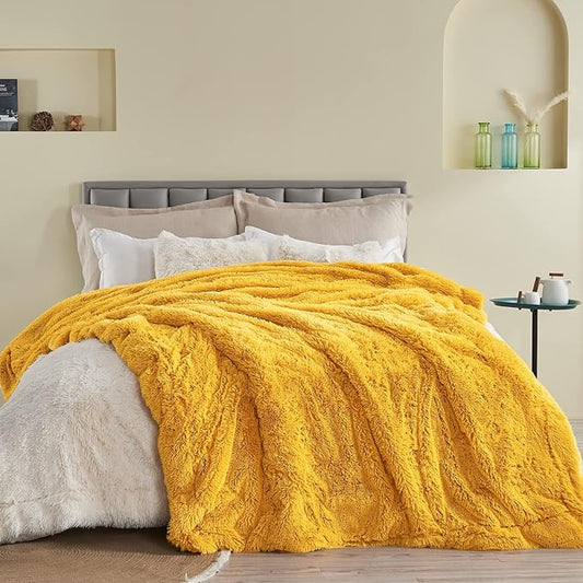Mustard Yellow Shaggy Faux Fur Queen Blanket – 90"x90" | 1.5" Deep Plush Pile | Bold Boho Throw for Queen Beds, Sofas & Autumnal Interiors