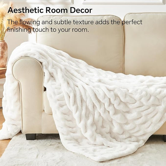 Cream Boho Ruched Faux Fur Throw Blanket – 50"x60" | Elastic Spandex Blend | Body-Conforming Fluffy Blanket | Stylish Couch Throw for Women