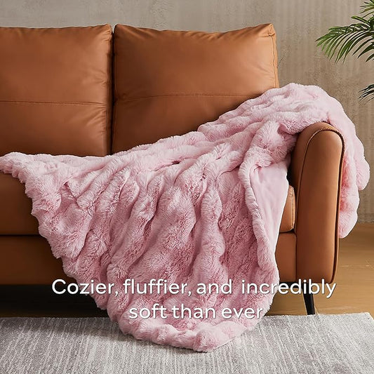 Pink Faux Fur King Blanket – 108"x90" | 750GSM Wavy Bubble Texture | Opulent Plush Throw for King Beds, Sofa & Chaise Lounge