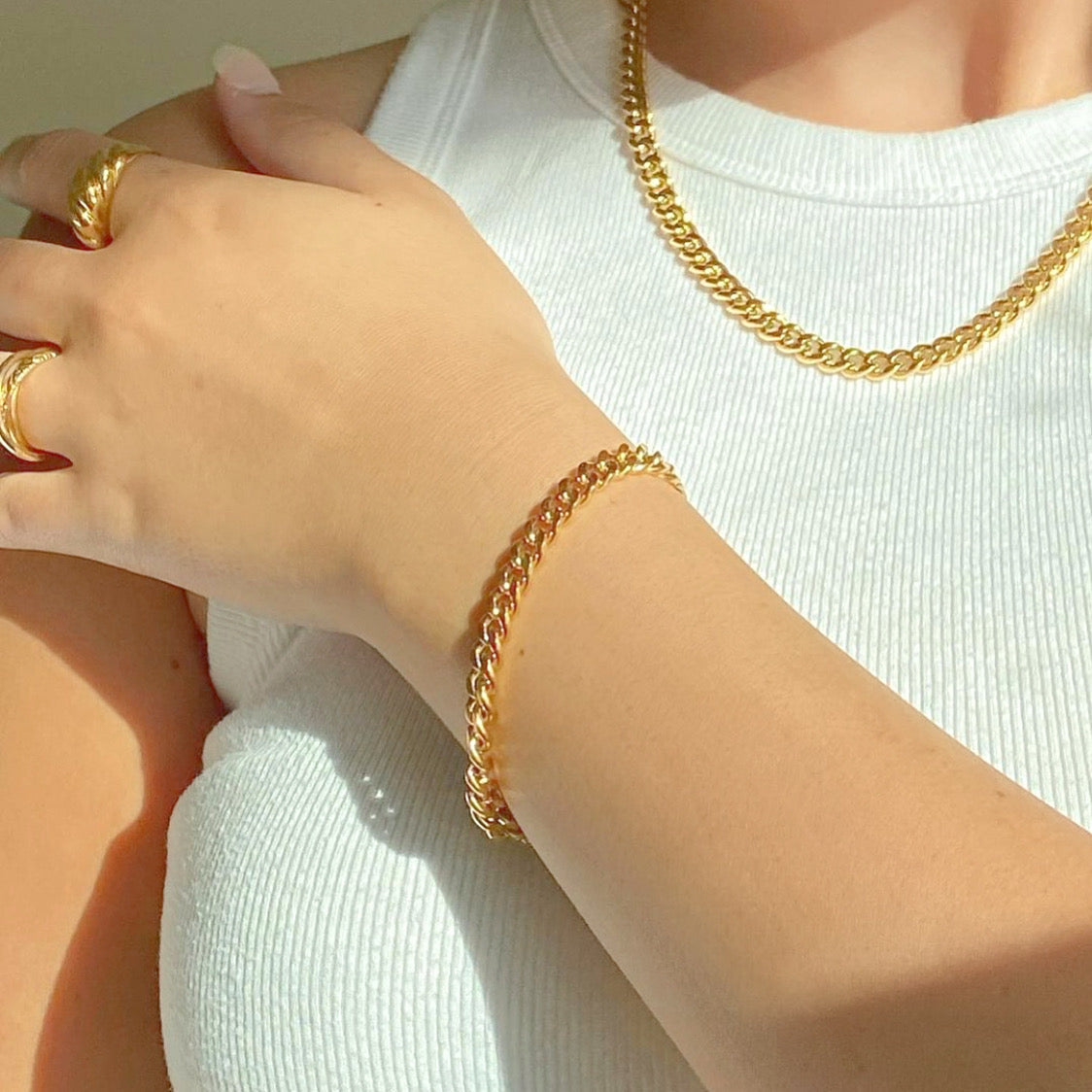 Large Curb Chain Bracelet | 18K Gold PVD, Three Widths