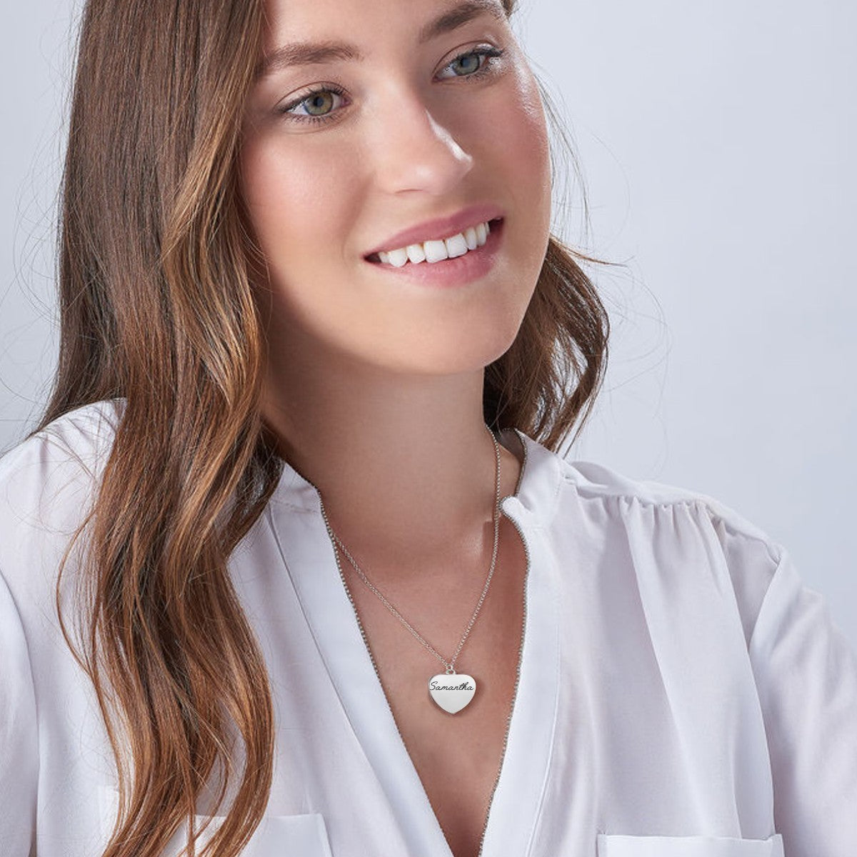 Personalized name heart necklace, silver heart pendant engraved Samantha on chain