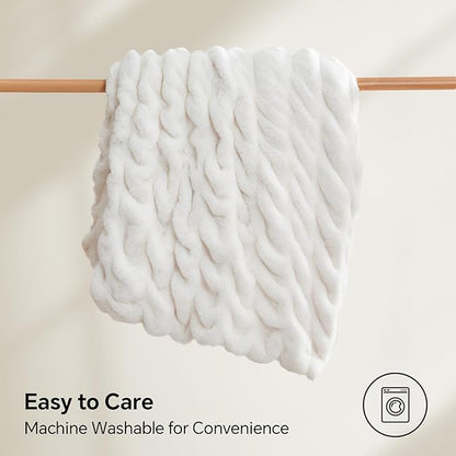 Cream Boho Ruched Faux Fur Throw Blanket – 50"x60" | Elastic Spandex Blend | Body-Conforming Fluffy Blanket | Stylish Couch Throw for Women