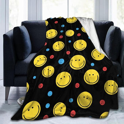 Smiley Face Fleece Throw Blanket – 60"x50" | Soft Happy Face Blanket for Kids, Girls & Adults | Couch, Sofa & Bed Throw