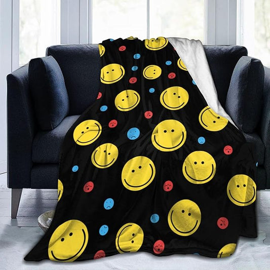 Smiley Face Fleece Throw Blanket – 60"x50" | Soft Happy Face Blanket for Kids, Girls & Adults | Couch, Sofa & Bed Throw