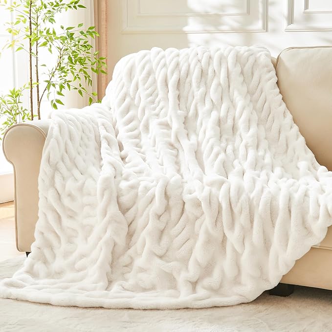 Cream Boho Ruched Faux Fur Throw Blanket – 50"x60" | Elastic Spandex Blend | Body-Conforming Fluffy Blanket | Stylish Couch Throw for Women