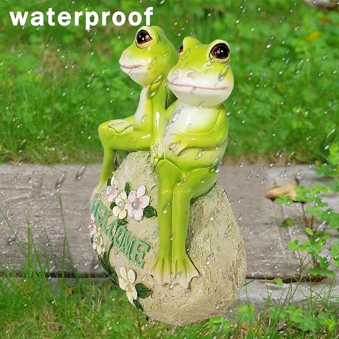 Frog Couple Solar Garden Statue with LED Flowers and Welcome Sign