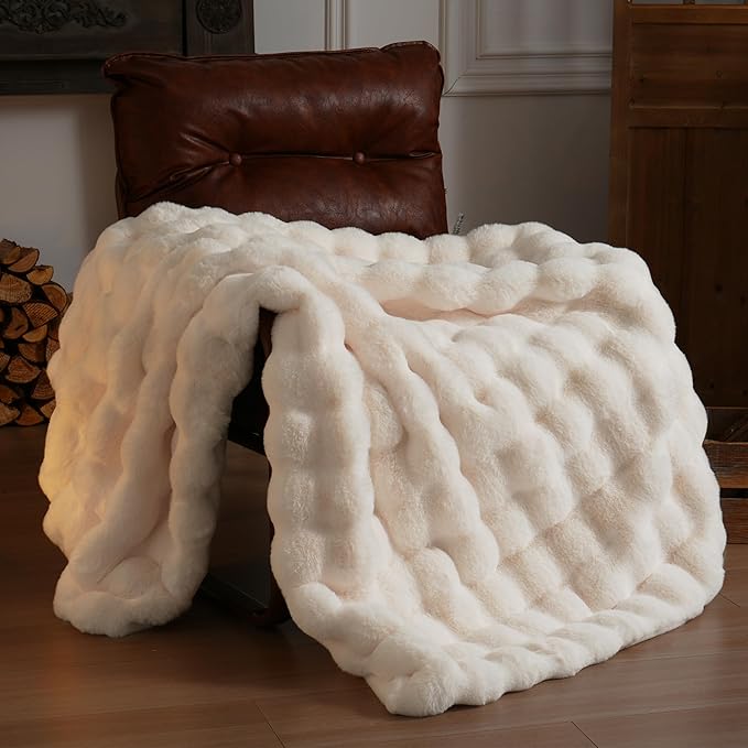 Cream White Bubble Faux Fur Throw Blanket – 50"x60" | 1300GSM Ultra-Thick Double Faux Fur | 3D Bubble Texture | Anti-Shedding | Gift for Women