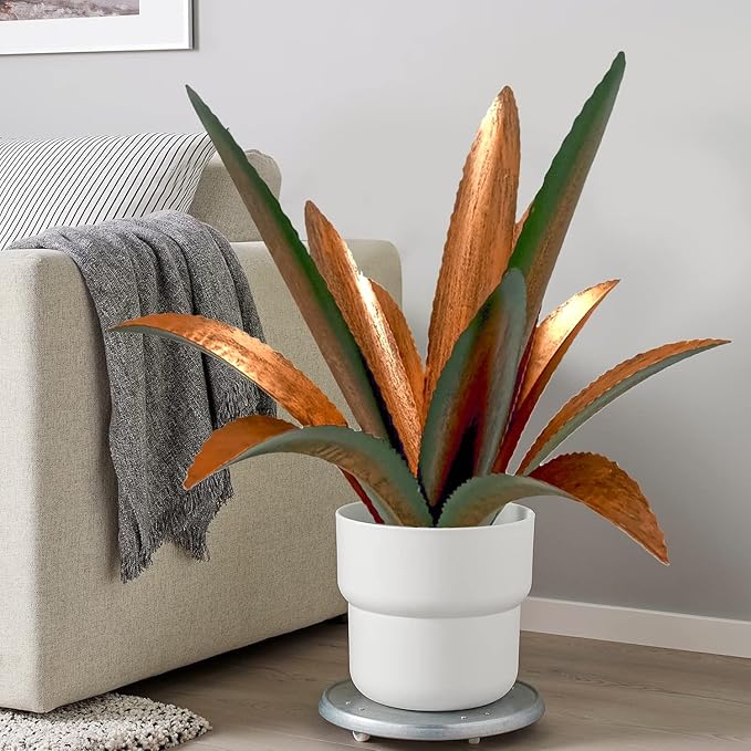 Metal Agave Garden Sculpture - 12-Leaf Rustic Botanical Outdoor Decor