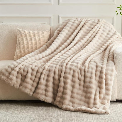 Linen Bubble Faux Fur Queen Blanket – 90"x90" | 550GSM Reversible Plush Rabbit Fluff | Natural Organic Bubble Pattern Throw for Bed & Sofa