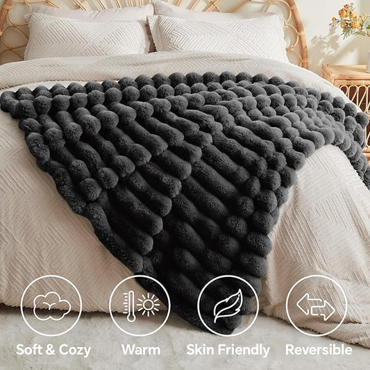 Black Faux Rabbit Fur Throw Blanket – 50"x60" | 770GSM Double-Sided Luxury Fluffy Blanket | 3D Striped Plush Couch Throw for Men & Women