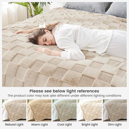 Tan Checkered Faux Fur King Blanket – 108"x90" | 450GSM 3D Jacquard Check Pattern | OEKO-TEX Certified Warm Earthy Throw for King Beds