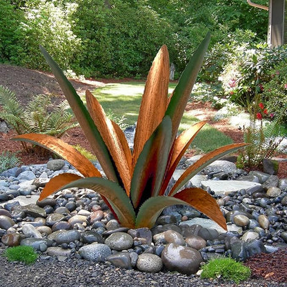 Metal Agave Garden Sculpture - 12-Leaf Rustic Botanical Outdoor Decor