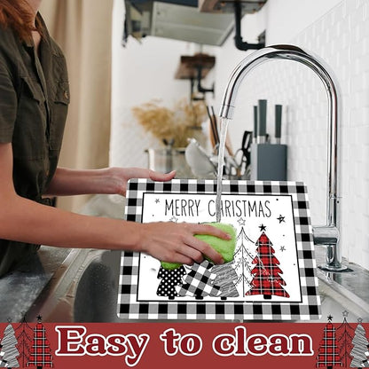 Christmas tree placemat, black and white buffalo plaid border with red tree centerpiece