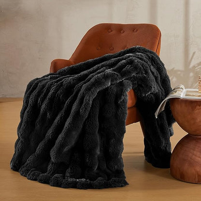 Black Faux Fur Queen Blanket – 90"x90" | 750GSM Wavy Bubble Texture | Elegant Thick Plush Throw for Bed & Couch