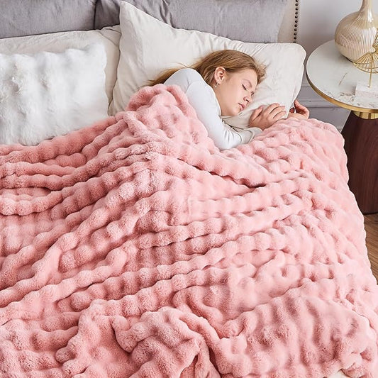 Pink Bubble Faux Fur Queen Blanket – 90"x90" | 550GSM Reversible Plush Rabbit Fluff | Glamorous Bubble Pattern Throw for Bed & Sofa