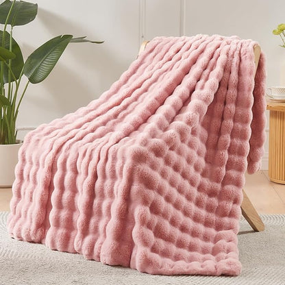 Pink Bubble Faux Fur Queen Blanket – 90"x90" | 550GSM Reversible Plush Rabbit Fluff | Glamorous Bubble Pattern Throw for Bed & Sofa