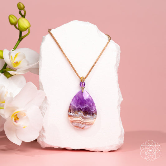 Amethyst & crazy lace agate teardrop pendant on gold chain, with small amethyst bead