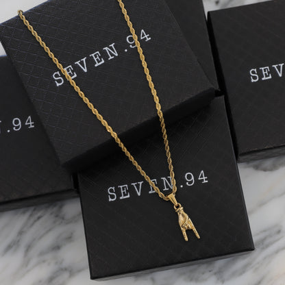 Italian Mano Cornuto Gold Pendant