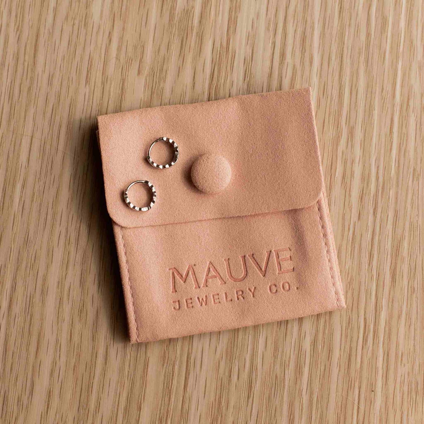 Mauve-141 - Dream Dragons