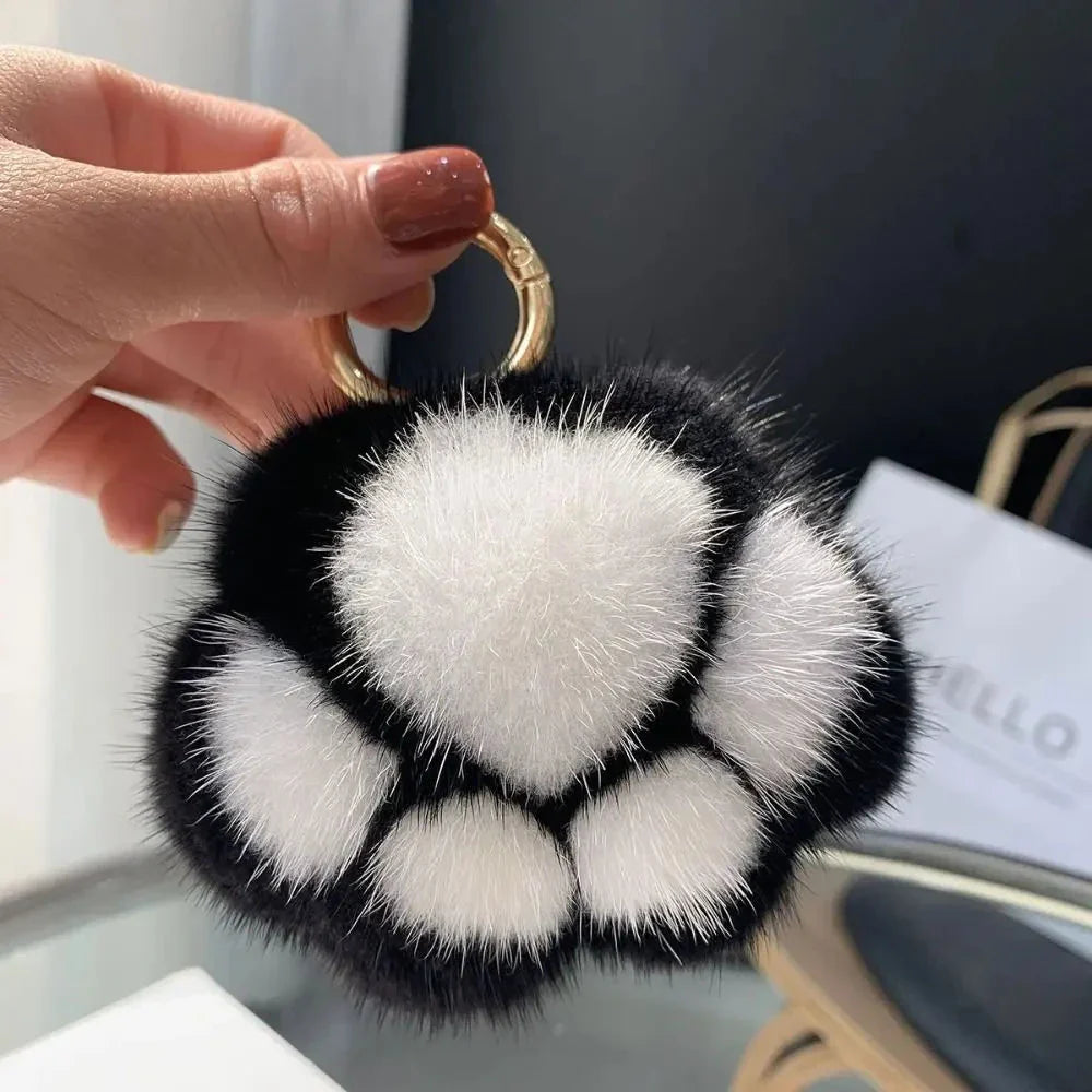 Cat Paw Plush Keychain – Cute Fluffy Faux Fur Pendant for Bags & Keys