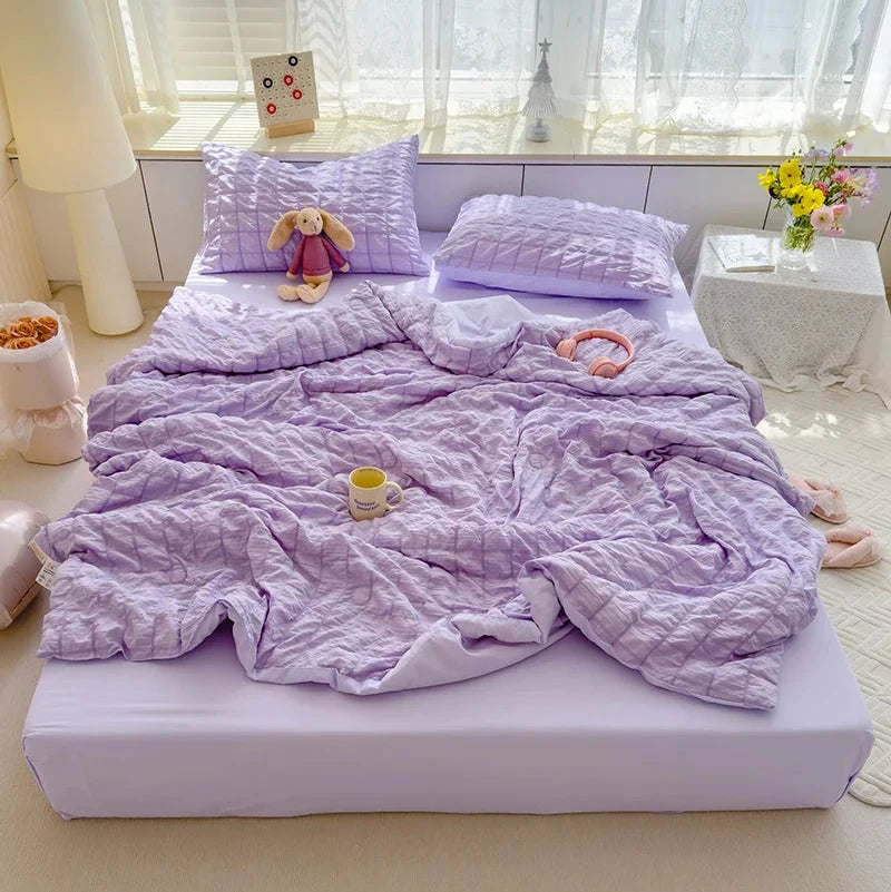 Lavender seersucker summer duvet cover set with matching pillowcases and textured pattern
