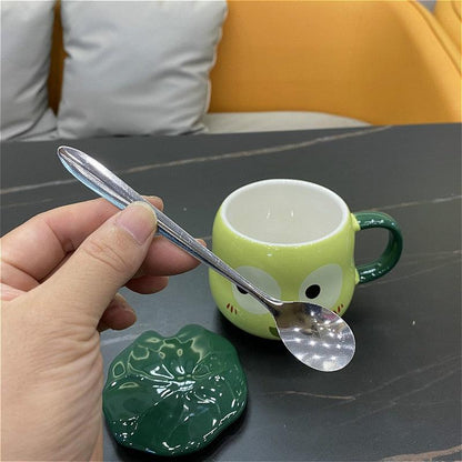 Frog-shaped mug with lid and spoon, lime green mug with green handle and stainless spoon