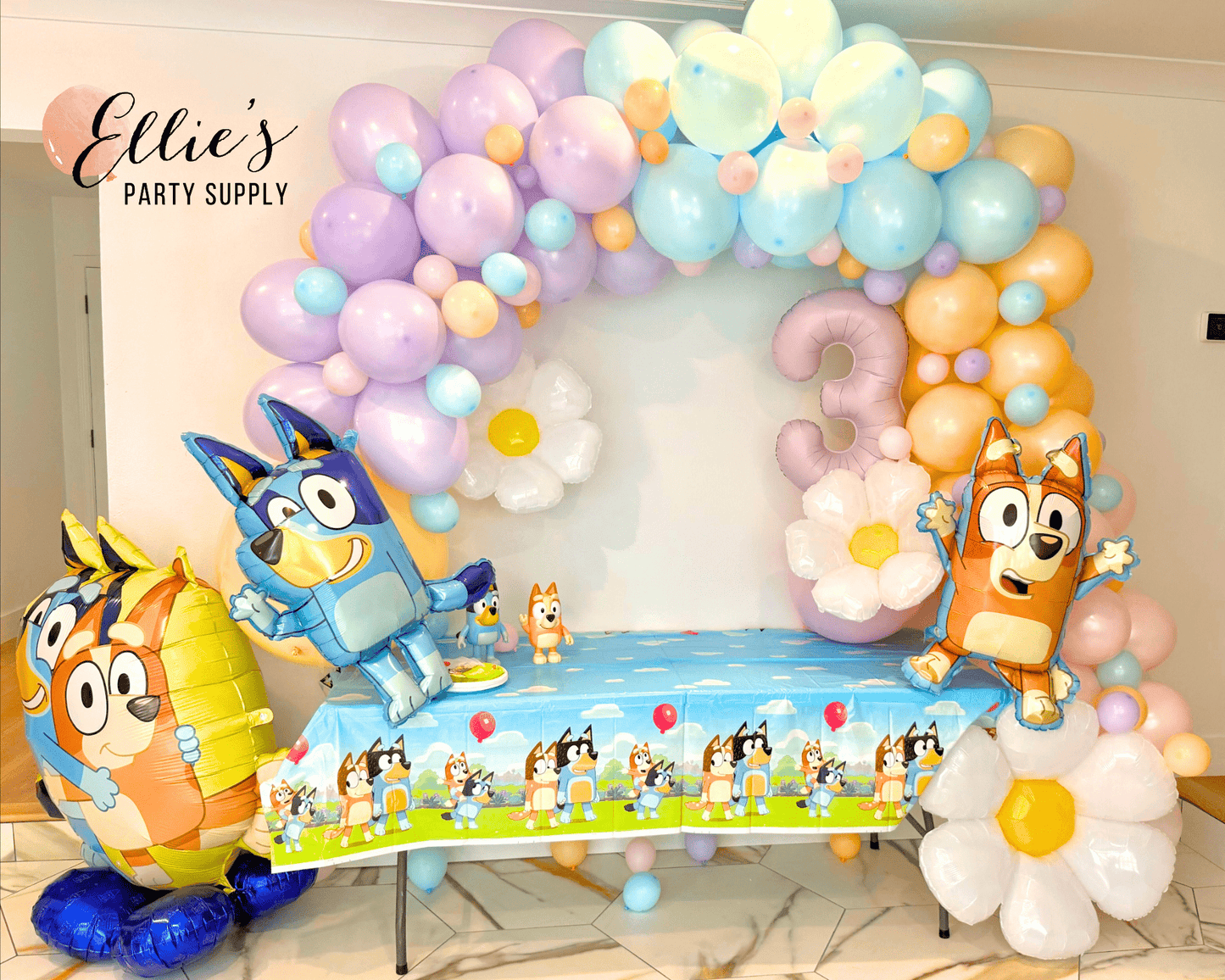 Blue Dog-Inspired Balloon Garland Kit