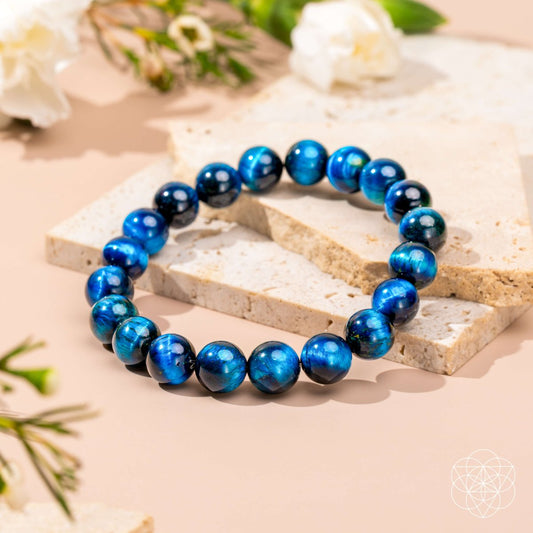 Royal blue tiger’s eye beaded bracelet with glossy round stones