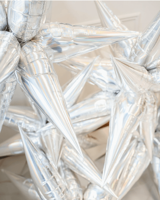 Holographic silver starburst cluster balloons with crinkled metallic finish