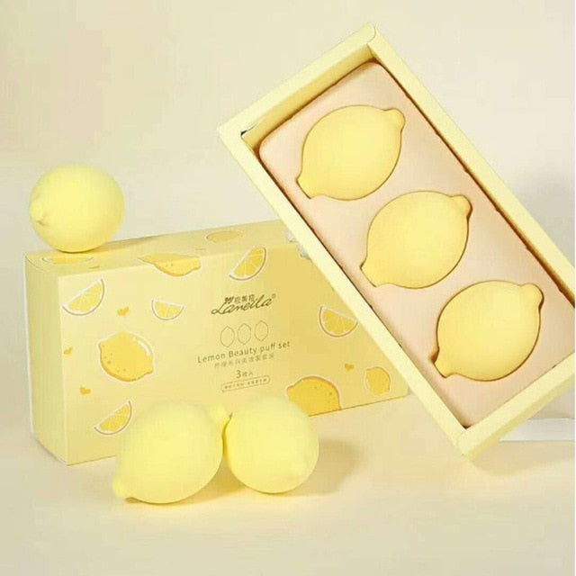 Lemon-shaped makeup sponge set, three pale-yellow sponge fruits with stems
